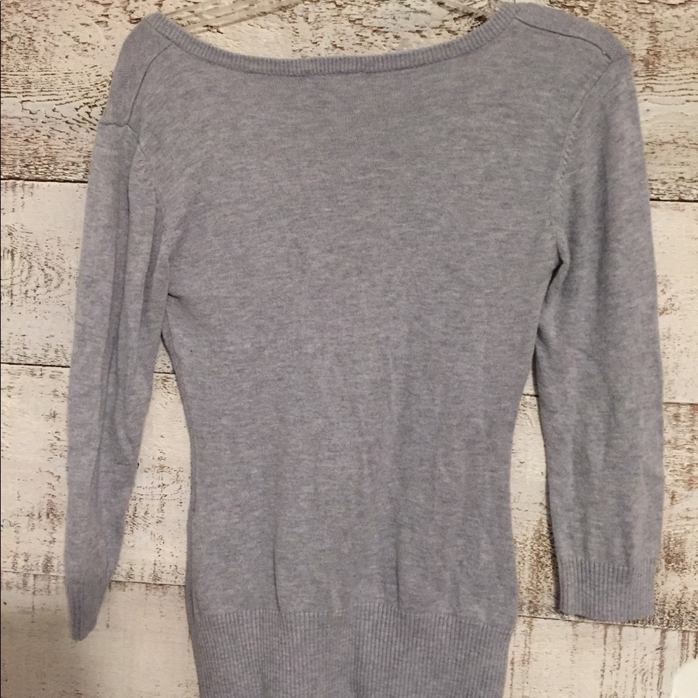 H&M sweater - Picture 2 of 5